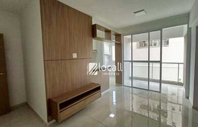 Imagem: O apartamento possui 1 Dormitório, 1 Banheiro, 2 Vagas na garagem