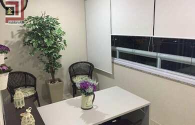 Imagem: O apartamento e possui 3 Dormitórios, Suítes, 2 Banheiros