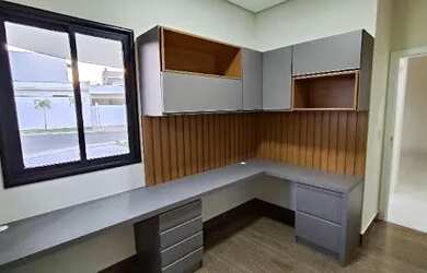 Imagem: A casa em condomínio possui 3 Dormitórios, 4 Banheiros, 4