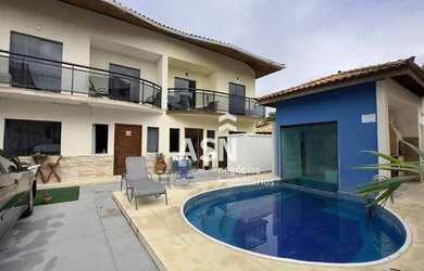 Imagem: A casa possui 3 Dormitórios, 3 Banheiros, 120m² de Área e