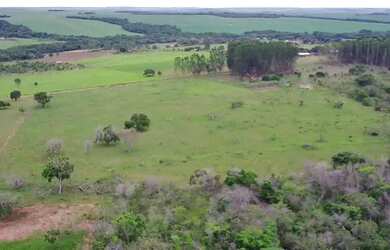 Imagem: A chácara possui 60.000m² de Área e está localizado em