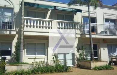 Imagem: O depósito possui 2 Vagas na garagem, 85m² de Área e está