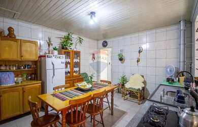 Imagem 3: Casa Com Terreno Amplo!