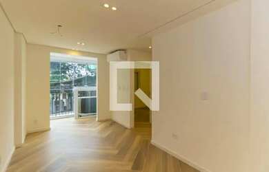 Imagem: O apartamento possui 1 Dormitório, 1 Banheiro, 34m² de Área