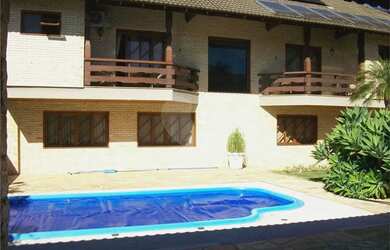 Imagem 2: Casa à venda com 4 quartos e 652m² em Santa Felicidade Curitiba/PR