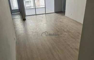 Imagem: O apartamento possui 2 Dormitórios, 2 Banheiros, 2 Vagas na