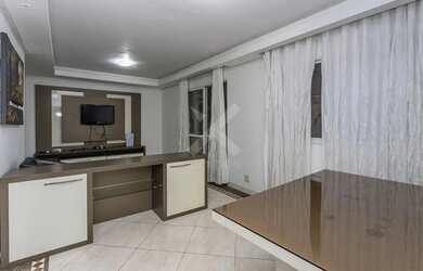 Imagem: A casa em condomínio possui 3 Dormitórios, 3 Banheiros, 2