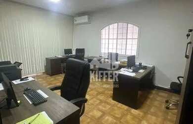 Imagem 10: asa Ampla no Centro de Rio Bonito com Duas Residências e 6 Quartos