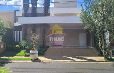 Imagem: A casa em condomínio possui 3 Dormitórios, 4 Banheiros, 4