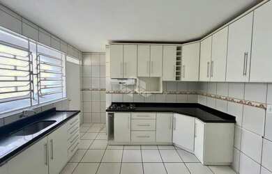 Imagem 7: Apartamento 3 dormitórios com mais 1 dependência completa a venda no centro da cidade