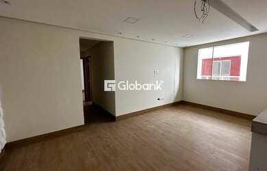 Imagem 7: Apartamento em Montes Claros, no bairro Funcionários, à venda