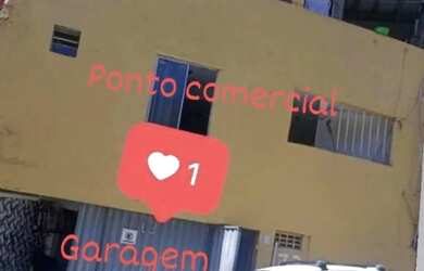 Imagem: A casa possui 2 Dormitórios e 2 Banheiros e está localizado