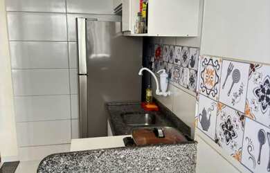 Imagem: O apartamento possui 2 Dormitórios, 1 Banheiro, Imóvel mobiliado