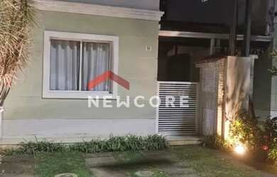 Imagem: A casa em condomínio possui 2 Dormitórios, 2 Banheiros, 2