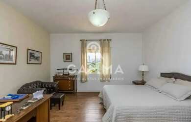 Imagem 14: Casa a venda no Pacaembu - Local alto com vista e segurança na porta