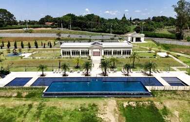 Imagem: O terreno possui 612m² de Área e está localizado em Jardim