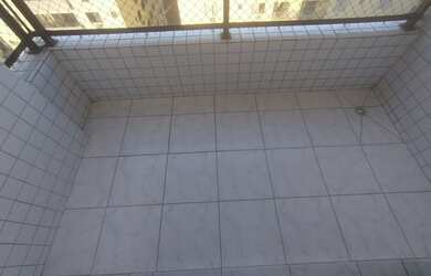 Imagem 10: Ap.2dt 1Suíte c/Sacada Andar Alto Frente Rua e Vista Mar - Prédio Referência...