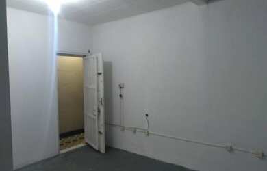 Imagem: O depósito possui 70m² de Área e está localizado em Centro