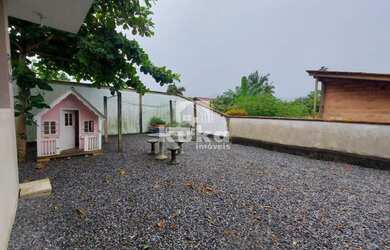 Imagem 6: CASA DE ALVENARIA. Churrasqueira, 130m² de Área, 1 Vaga na garageme3...