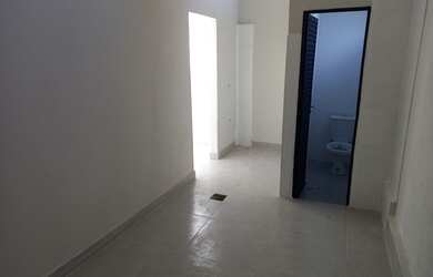 Imagem 9: Galpão/Depósito/Armazém para aluguel possui 50 metros quadrados em...