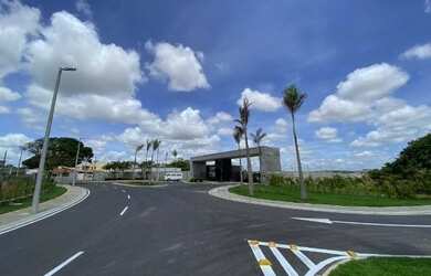 Imagem: O terreno possui 300m² de Área e está localizado em Pitimbu