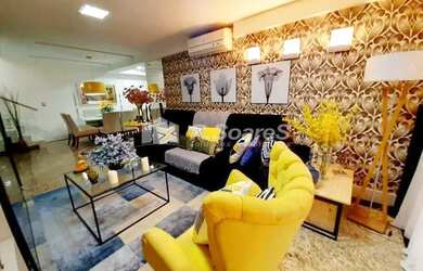 Imagem: O apartamento na cobertura possui 4 Dormitórios, 5 Banheiros