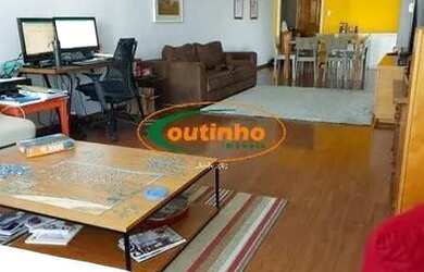 Imagem: O apartamento possui 3 Dormitórios, 3 Banheiros, 1 Vaga na