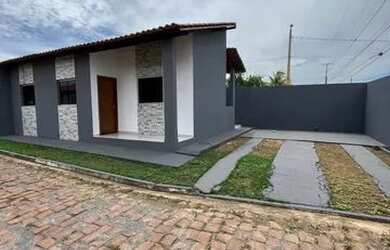 Imagem: A casa em condomínio possui 2 Dormitórios, 1 Banheiro, 4 Vagas