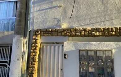 Imagem: O apartamento possui 2 Dormitórios, 1 Banheiro, 50m² de Área