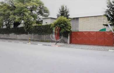 Imagem: O depósito possui 6.065m² de Área, Imóvel novo e está