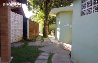 Imagem: A casa em condomínio possui 2 Dormitórios, 2 Banheiros, 1