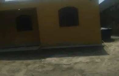 Imagem: A casa em condomínio possui 2 Dormitórios, 2 Banheiros, 2