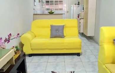 Imagem: A casa em condomínio possui 2 Dormitórios, 1 Banheiro, 2 Vagas