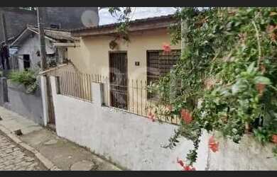 Imagem: A casa possui 2 Dormitórios, 1 Banheiro, 50m² de Área e