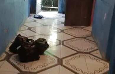 Imagem: A casa possui 2 Dormitórios, 1 Banheiro e está localizado