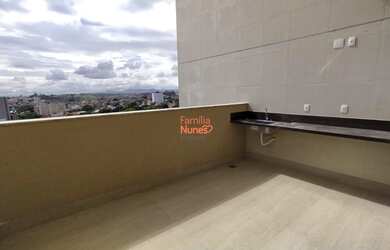 Imagem: O apartamento possui 5 Dormitórios, 5 Banheiros, 4 Vagas na