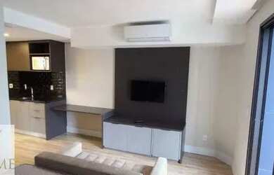 Imagem: O studio possui 1 Dormitório, 1 Banheiro, 1 Vaga na garagem