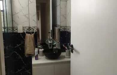 Imagem: O apartamento possui 2 Dormitórios, 2 Banheiros, 1 Vaga na