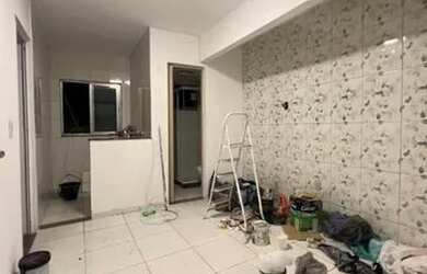 Imagem: O apartamento possui 1 Dormitório, 1 Banheiro, 1 Vaga na garagem