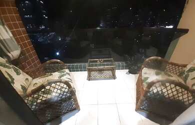 Imagem: O apartamento possui 2 Dormitórios, 2 Banheiros, 2 Vagas na