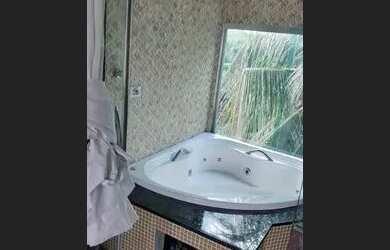 Imagem: A casa possui 2 Dormitórios, 2 Banheiros, 1 Vaga na garagem