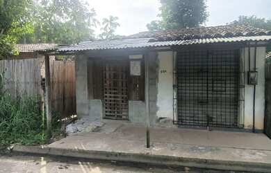 Imagem: A casa possui 1 Dormitório, 1 Banheiro e está localizado