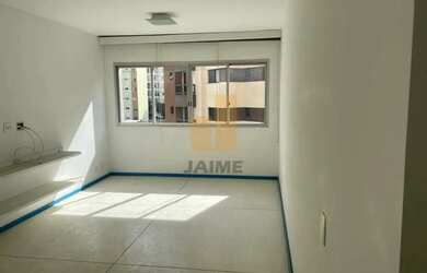 Imagem 2: Apartamento próximo à Santa Casa e ao Metrô, com 2 dormitórios e 1...