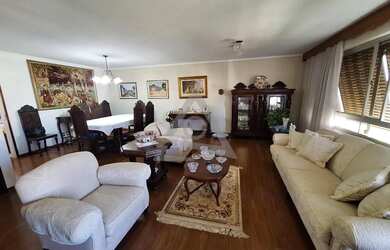 Imagem: O apartamento possui 3 Dormitórios, 3 Banheiros, 2 Vagas na