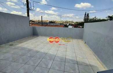 Imagem 4: Casa - Jardim Lúcia. Varanda, 132m² de Área, 2 Vagas na garageme3 Dormitórios