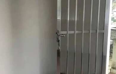 Imagem 4: ALUGA-SE CASA. 1 Banheiroe1 Dormitório