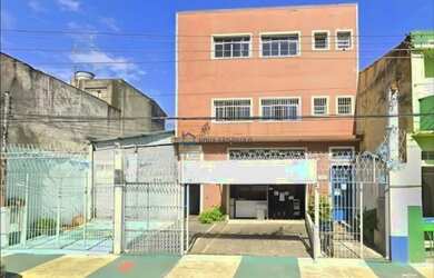 Imagem: O depósito possui 1.515m² de Área e está localizado em