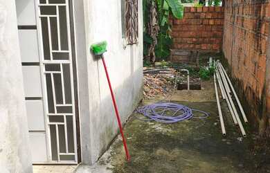 Imagem: A casa possui 3 Dormitórios, 2 Banheiros, 3 Vagas na garagem