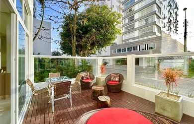 Imagem: O apartamento possui 3 Dormitórios, 2 Banheiros, 1 Vaga na