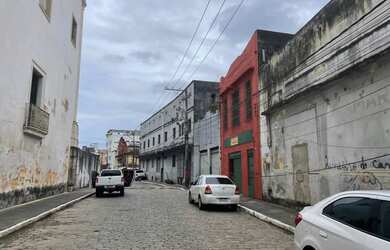 Imagem: O depósito possui 764m² de Área e está localizado em Pituba